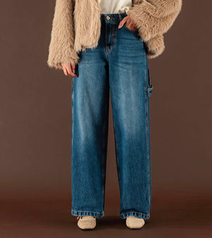 Wide - Leg Frayed Hem Jeans - ELLY