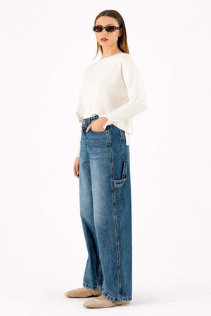 Wide - Leg Frayed Hem Jeans - ELLY