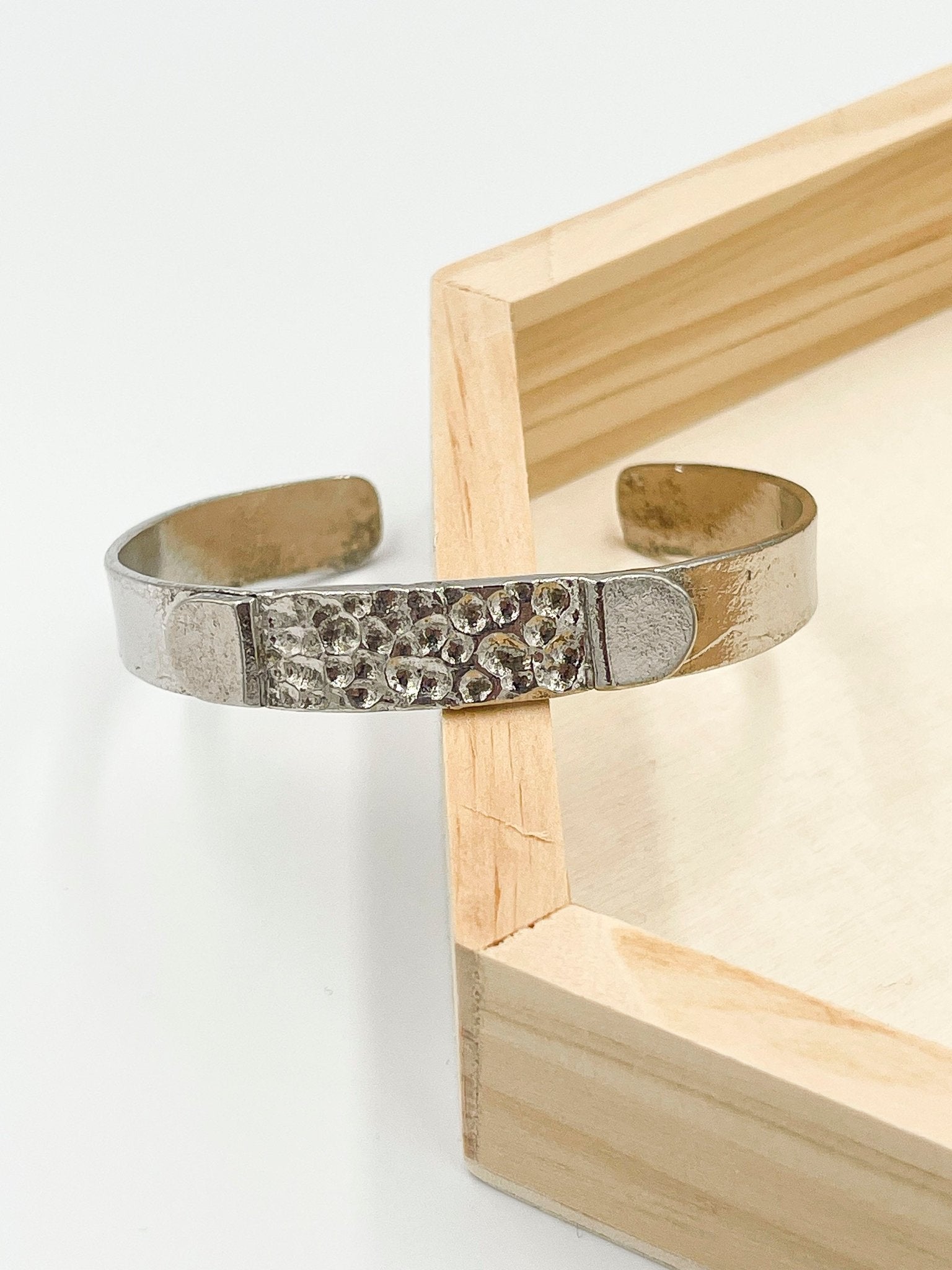 Rhodium coated brass bracelet - ELLY