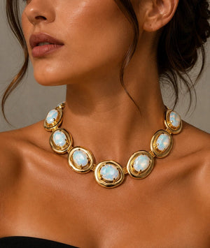 Collana Dorata con Cristalli Cangianti – Eira - ELLY