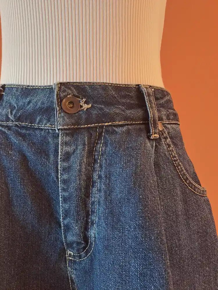 High - waisted rolled - hem shorts – Denim Blu - ELLY