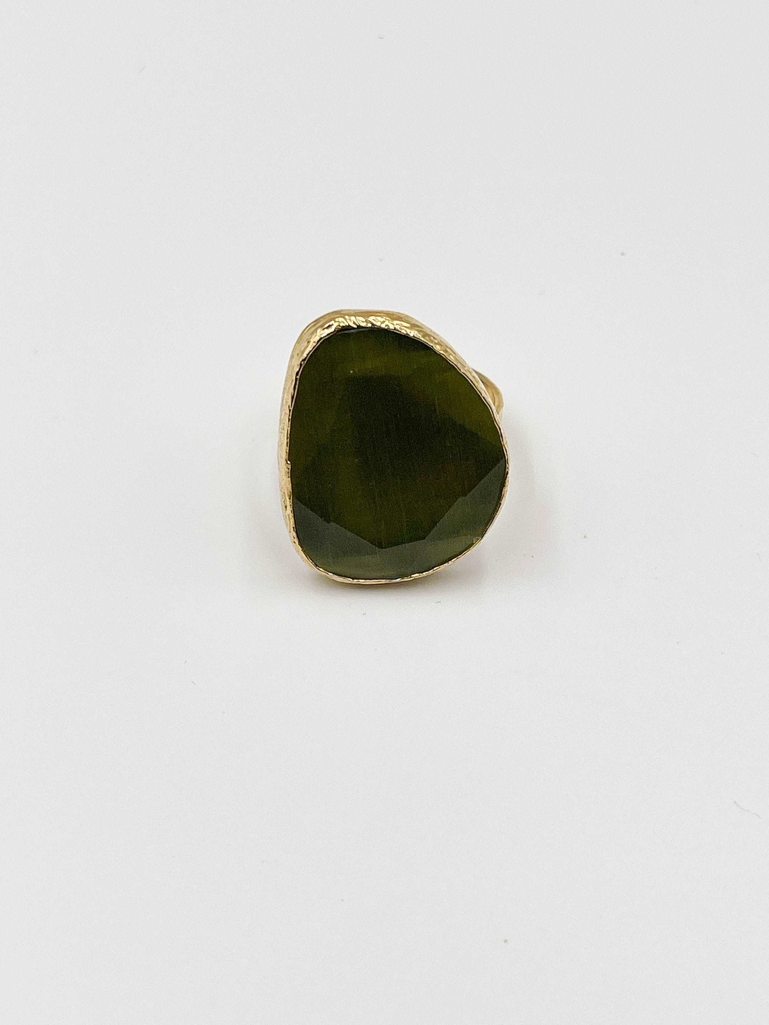 18 karat gold plated ring adorned with a stunning zircon stone - ELLY