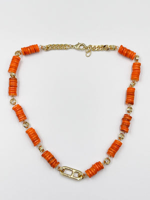 Stunning necklace, featuring an 18-karat gold-plated chain and gorgeous colored nacre stone - ELLY